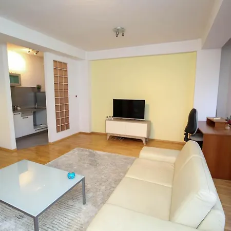 Milica Apartment *